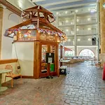 Beach Front Luxury Condo - Shores Of Panama
